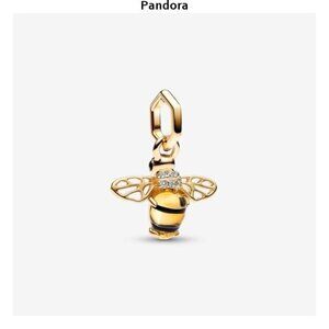 Pandora Sparkling Bee Dangle Charm